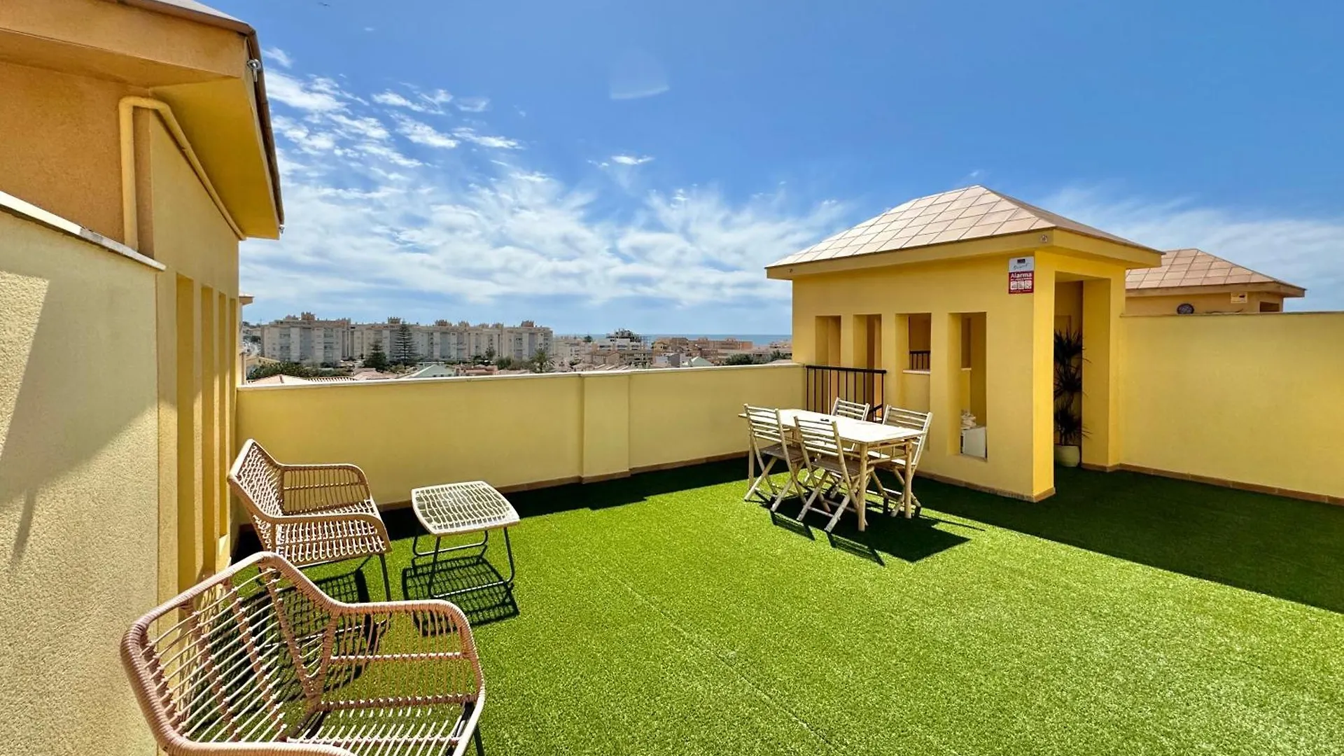 Appartement Impresionante Atico Con Garaje à Rincón de la Victoria
